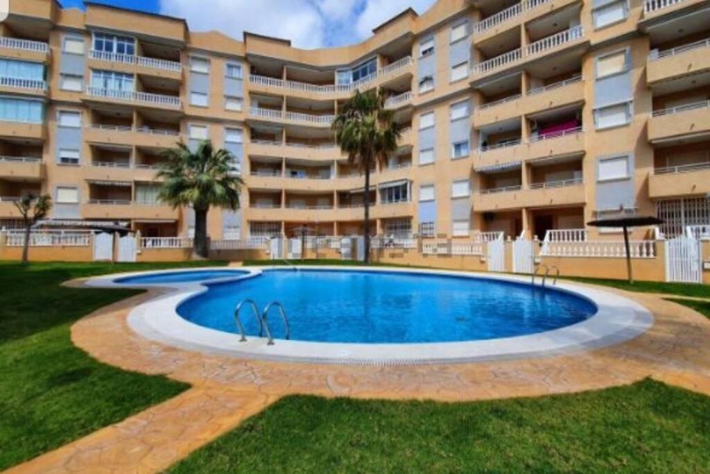 ארנאלס דל סול Apartamento Muy Cerca Del Mar. מראה חיצוני תמונה